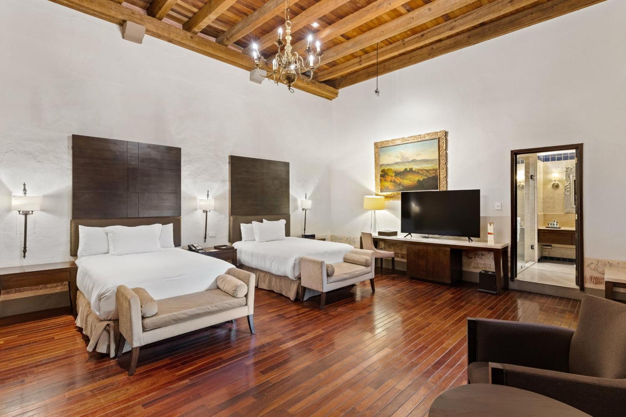 Quinta Real Puebla Hotel Exterior photo Suite at Hotel El Dorado